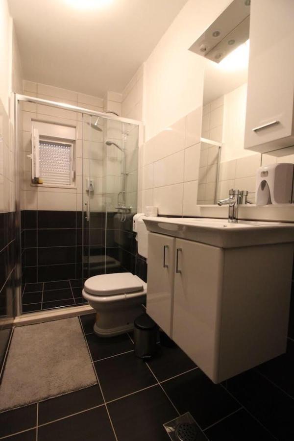 Dubrovnik - Ivanica: “Sunnyhills Apartments” With Pool Δωμάτιο φωτογραφία