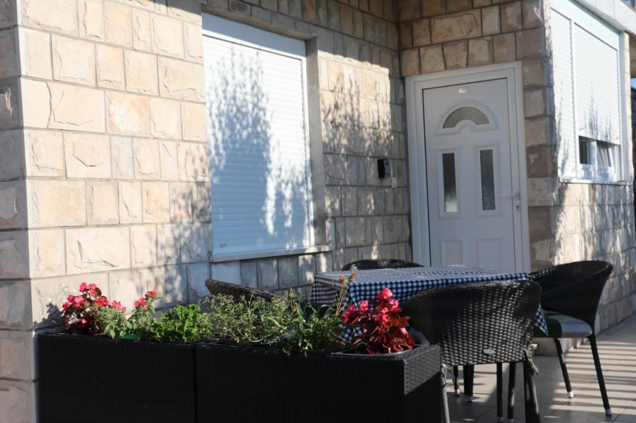 Dubrovnik - Ivanica: “Sunnyhills Apartments” With Pool Εξωτερικό φωτογραφία